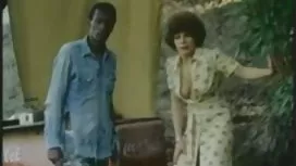 这个婊子在他妈的时候甚至没有转身