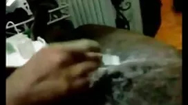 非常凶狠的祖母享受一个很好的拉丁公鸡