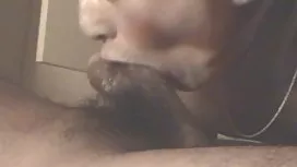 丰满的Bibi Noel是吞下它们的人之一