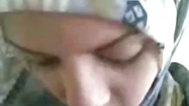 你必须一点一点地去，但最后它会进入屁股..