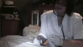 性感的摩洛伊斯兰解放阵线潜入淋浴，乱搞女儿的男朋友