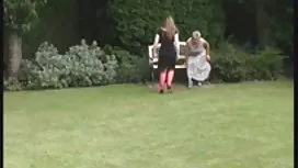 两对自由派夫妻狂欢四人