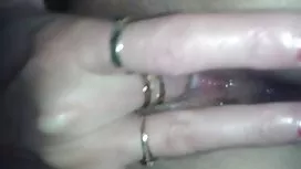 Shyla Rider与军营的高级指挥发生性关系