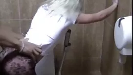 我们洗澡的那天意外露面